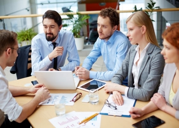 စကားေျပာေကာင္းသူတစ္ဦး ျဖစ္ဖို႔