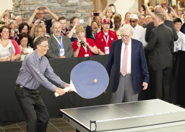 ေန႔လယ္ ထမင္းစားခ်ိန္မွာ ေအာင္ျမင္တဲ့သူေတြ ဘာလုပ္ေလ့ရွိလဲ