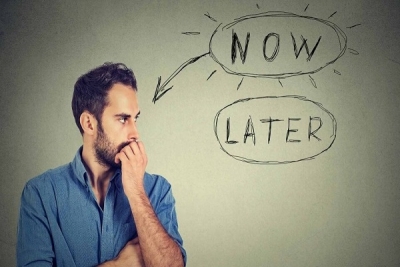 လုပ္ရမယ့္အလုပ္ေတြကို ဘာေၾကာင့္အခ်ိန္ဆြဲေနၾကတာလဲ