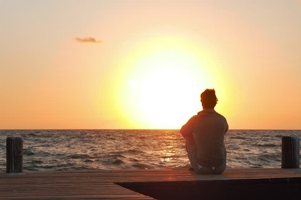 ေနာက္ ၅ႏွစ္ေလာက္ ျပန္သြားခြင္႔ရမယ္ဆုိ သင့္ကိုယ္သင္ ဘာေျပာခ်င္လဲ???