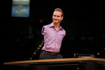 မျဖစ္ႏိုင္ဘူးဆိုတဲ႔ စကားကို အမွိဳက္ေတာင္းထဲပစ္လုိက္ပါ