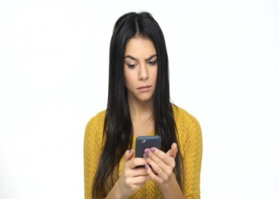 ဒီလိုအေၾကာင္းအရာေတြကို လူမႈကြန္ယက္မွာတင္မယ္ဆို ကိုယ့္ကိုထိခိုက္ေစမွာပါ...