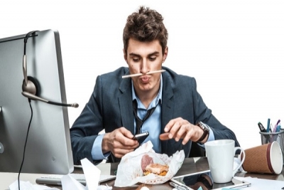 ဒီလုိလုပ္ရပ္ေတြေၾကာင္႔ လုပ္ငန္းခြင္မွာ သင့္ပံုရိပ္ကို ထိခုိက္ေစႏုိင္တာပါ