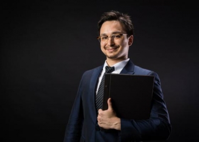 Startup လုပ္ကိုင္မယ့္လူငယ္ေတြ အခက္အခဲေတြရွိလာတဲ့အခါ ဘယ္လုိေျဖရွင္းသင့္လဲ