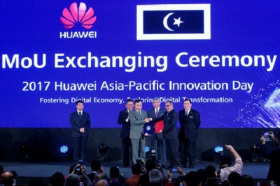 ဒီဂ်စ္တယ္စီးပြားေရး ကမၻာဆီသို႔