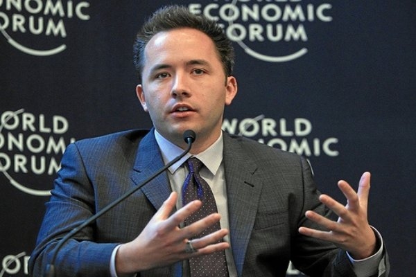 အေမရိကန္ အင္တာနက္ စြန္႔ဦးတည္ထြင္ရွင္ Dropbox တြဲဖက္တည္ေထာင္သူကဘယ္သူလဲ?