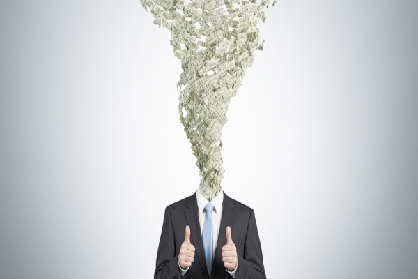 စကားတစ္ခြန္းေၾကာင့္ဘ၀ေျပာင္းခဲ့သူ