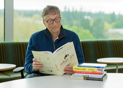 ြလူငယ္စြြန္႔ဦးတီထြင္လုပ္ငန္းရွင္ ျဖစ္ခ်င္သူတိုင္း ဖတ္သင့္တဲ႔ စာအုပ္ ( ၄ ) အုပ္