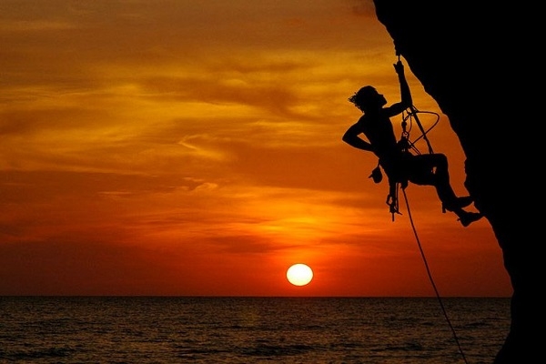 IQ နဲ႔ EQ ထက္ အေရးပိုုႀကီးတဲ့ AQ